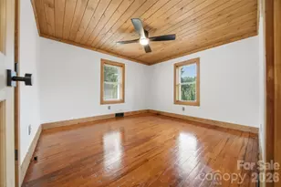 418 Arlington Cir NW, Lenoir, NC 28645 - Photo 12