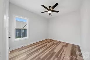 1917 Skyfall Ln, Hickory, NC 28602 - Photo 24