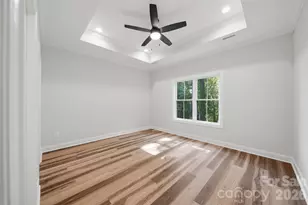 1917 Skyfall Ln, Hickory, NC 28602 - Photo 22