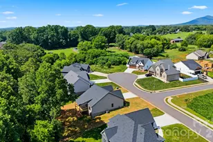 1917 Skyfall Ln, Hickory, NC 28602 - Photo 44