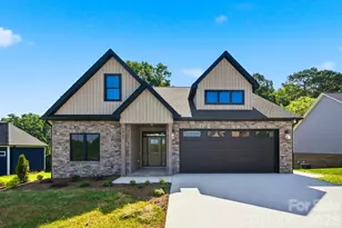 1917 Skyfall Ln, Hickory, NC 28602 - Photo 1
