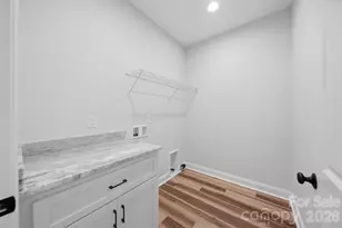 1917 Skyfall Ln, Hickory, NC 28602 - Photo 32