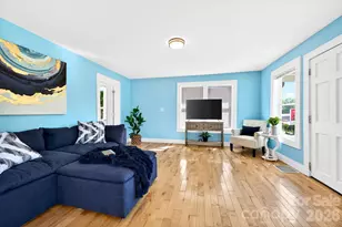 440 Carolina Ave, Brevard, NC 28712 - Photo 10