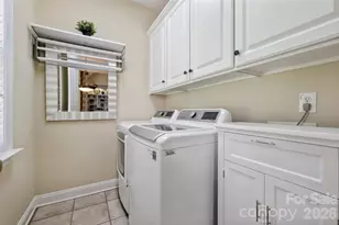 18400 Dembridge Dr, Davidson, NC 28036 - Photo 16
