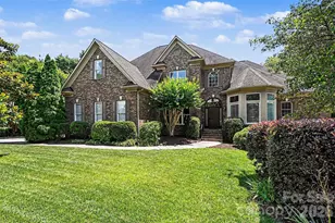 2216 Highland Forest Dr, Marvin, NC 28173 - Photo 2