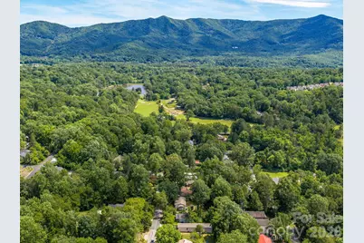807 N Cherokee Avenue, Black Mountain, NC 28711 - Photo 14
