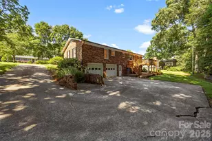 2410 Sandlewood Dr, Gastonia, NC 28054 - Photo 46