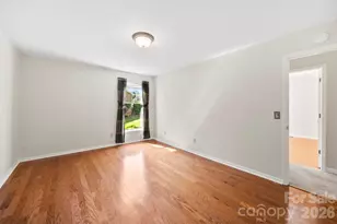 2410 Sandlewood Dr, Gastonia, NC 28054 - Photo 24