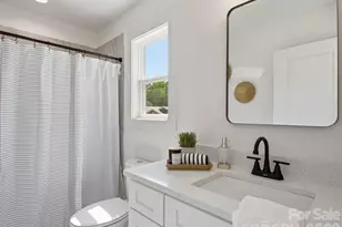 2802 Willow St, Charlotte, NC 28208 - Photo 22