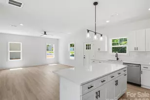 2806 Willow St, Charlotte, NC 28208 - Photo 8