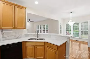 2940 Shady Reach Ln, Charlotte, NC 28214 - Photo 18