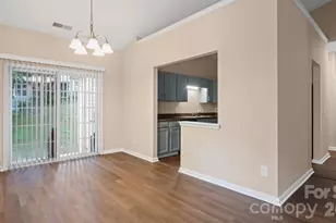5322 Chinemist Ct, Charlotte, NC 28269 - Photo 10