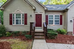 5322 Chinemist Ct, Charlotte, NC 28269 - Photo 2