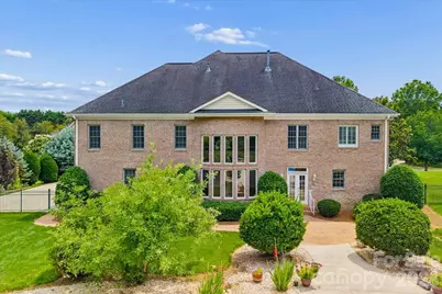 4305 Mourning Dove Drive, Matthews, NC 28104 - Photo 4