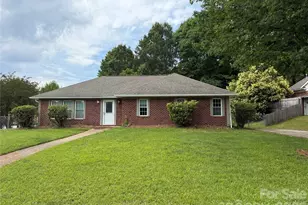 7101 Riding Trail Rd, Charlotte, NC 28212 - Photo 1