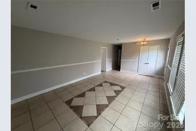 7101 Riding Trail Road, Charlotte, NC 28212 - Photo 8