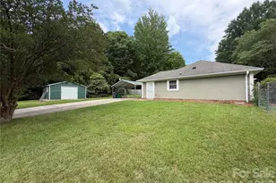 7101 Riding Trail Rd, Charlotte, NC 28212 - Photo 24