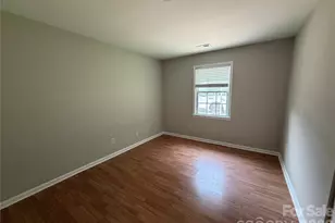 7101 Riding Trail Rd, Charlotte, NC 28212 - Photo 12