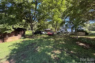 3538 Back Creek Church Rd, Charlotte, NC 28213 - Photo 12