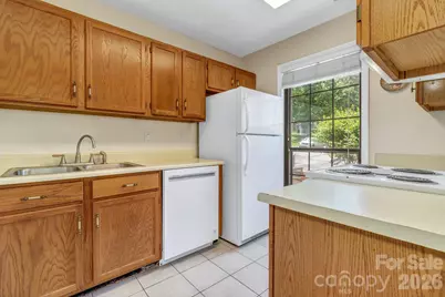 2881 White Oak Mountain Road #B-11, Columbus, NC 28722 - Photo 8