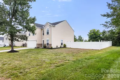 426 Brookhollow Drive, York, SC 29745 - Photo 4