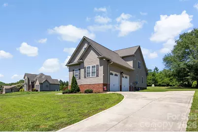 816 Springs Road, Dallas, NC 28034 - Photo 6