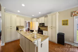 816 Springs Rd, Dallas, NC 28034 - Photo 14
