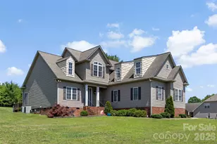 816 Springs Rd, Dallas, NC 28034 - Photo 1