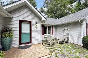 228 Crescent Dr, Lake Junaluska, NC 28745 - Photo 4