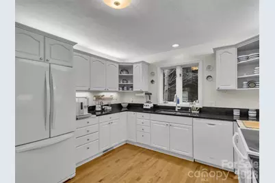 228 Crescent Drive, Lake Junaluska, NC 28745 - Photo 14