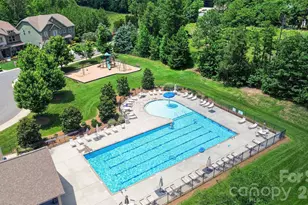 6071 Drave Ln, Fort Mill, SC 29715 - Photo 8