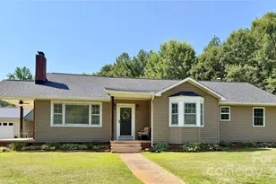 917 W Pine St, Blacksburg, SC 29702 - Photo 2