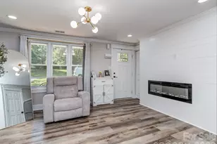 6821 Saddle Point Rd, Charlotte, NC 28212 - Photo 4