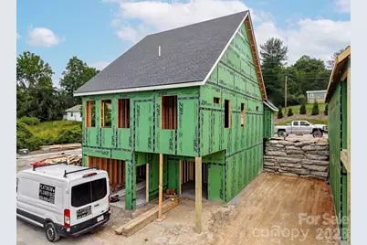 165 Martha Avenue, Hendersonville, NC 28792 - Photo 2