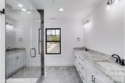 165 Martha Avenue, Hendersonville, NC 28792 - Photo 8