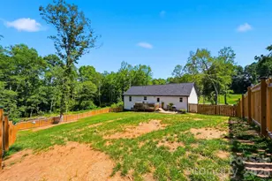 2370 Ellen St, Granite Falls, NC 28630 - Photo 24