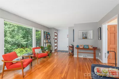 90 Bell Road, Asheville, NC 28805 - Photo 8