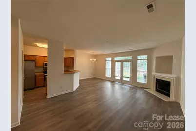 4606 Kingsland Court, Charlotte, NC 28269 - Photo 2