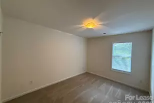 4606 Kingsland Ct, Charlotte, NC 28269 - Photo 14