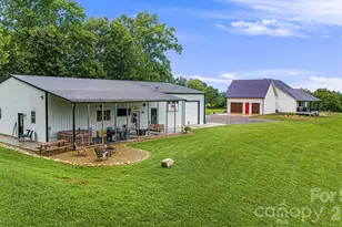 615 Don Felmet Rd, Marshall, NC 28753 - Photo 32