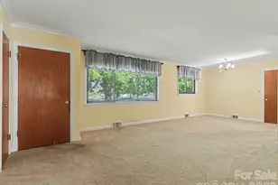 1006 S Main St, Landis, NC 28088 - Photo 14