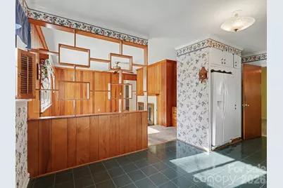1006 S Main Street, Landis, NC 28088 - Photo 6