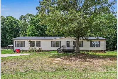 4533 Red Apple Drive #9, Bessemer City, NC 28016 - Photo 2