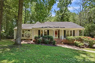 6109 Kingstree Drive, Charlotte, NC 28210 - Photo 2