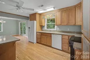 22 Mayfair Dr, Candler, NC 28715 - Photo 16