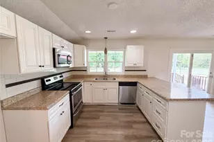 345 Mt Pleasant Rd N, Mount Pleasant, NC 28124 - Photo 2