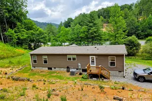 30 Evergreen Rd, Burnsville, NC 28714 - Photo 14