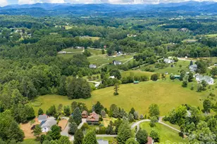 7 Hope Ln, Weaverville, NC 28787 - Photo 32