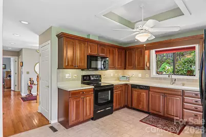 138 Woodbridge Drive, Laurel Park, NC 28739 - Photo 20