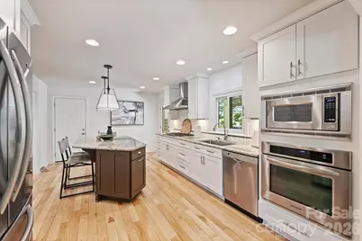 1506 Wandering Way Drive, Charlotte, NC 28226 - Photo 18